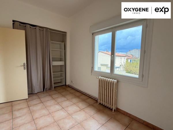Appartement T4 avec terrasse