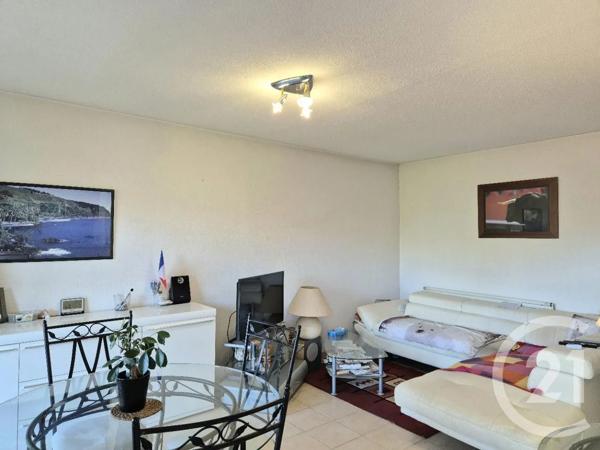 Appartement T2 à vendre  2 pièces - 45,30 m 2   CARCASSONNE  - 11