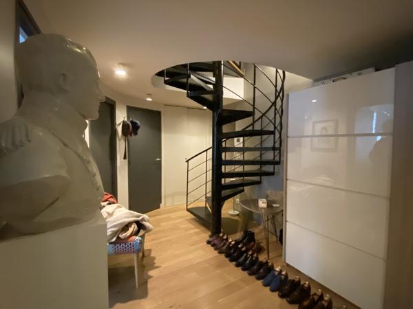 T2 hyper centre, au calme et proche port avec terrasse