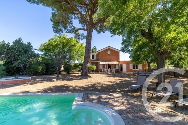 Maison à vendre  7 pièces - 108,03 m 2   PEZENAS  - 34