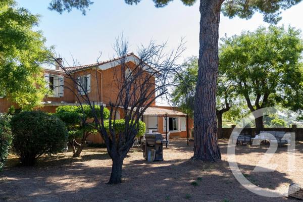 Maison à vendre  7 pièces - 108,03 m 2   PEZENAS  - 34