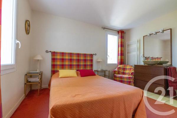 Maison à vendre  7 pièces - 108,03 m 2   PEZENAS  - 34