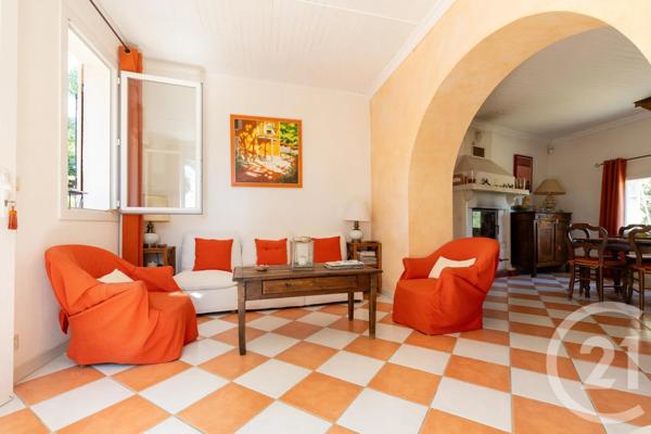 Maison à vendre  7 pièces - 108,03 m 2   PEZENAS  - 34