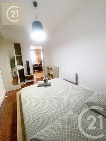 Maison à vendre  6 pièces - 130 m 2   PEZENAS  - 34