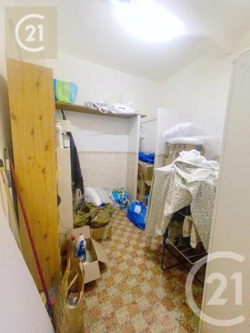 Maison à vendre  6 pièces - 130 m 2   PEZENAS  - 34