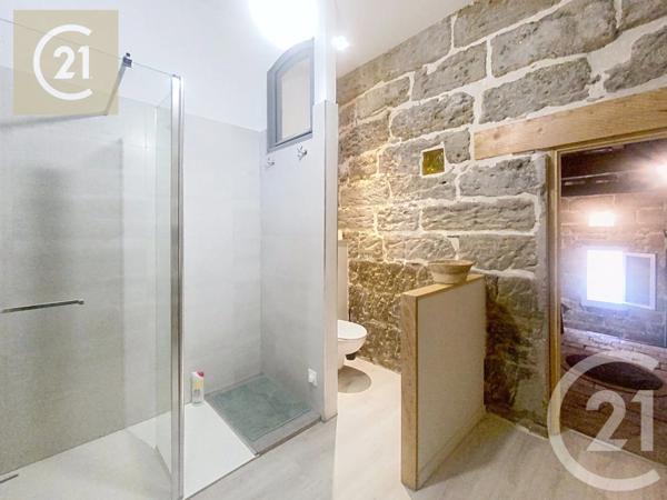 Maison à vendre  6 pièces - 130 m 2   PEZENAS  - 34