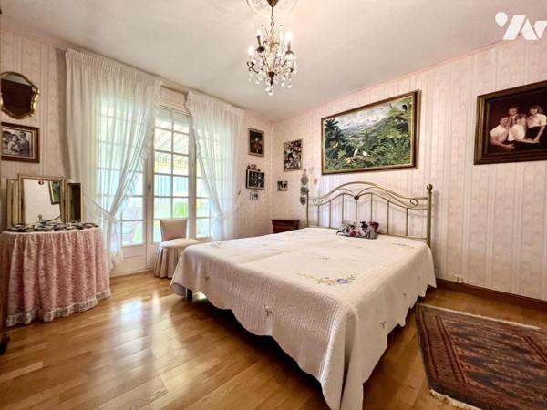 MAISON INDIVIDUELLE SUR TERRAIN DE 1.200 M² SECTEUR PRIVILÉGIÉ