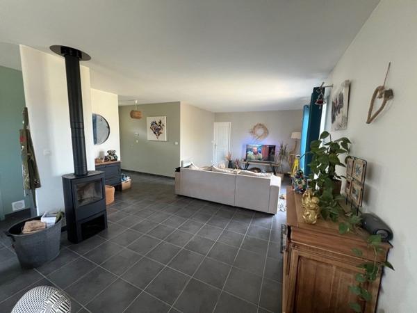 Maison à vendre |  Villemoustaussou |  4 pièces | 90 m²