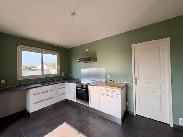 Maison à vendre |  Villemoustaussou |  4 pièces | 90 m²