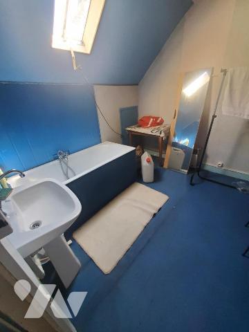 1266 - TOURLAVILLE maison en pierres à rénover 113m²