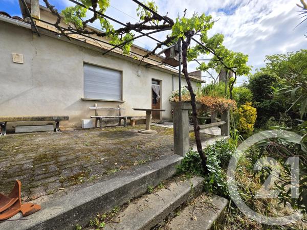 Maison à vendre  6 pièces - 116,88 m 2   CARBONNE  - 31