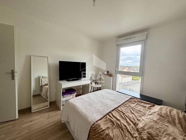 A vendre 2 pièces loué avec parking en sous sol !