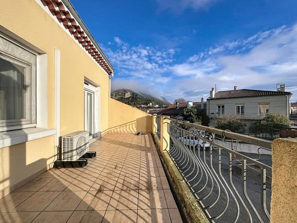 Maison Le Pouzin 6 pièce(s) 104 m2