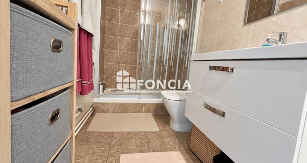 À vendre Studio 45 m² - Bordeaux 33800
