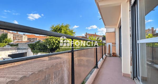À vendre Studio 45 m² - Bordeaux 33800