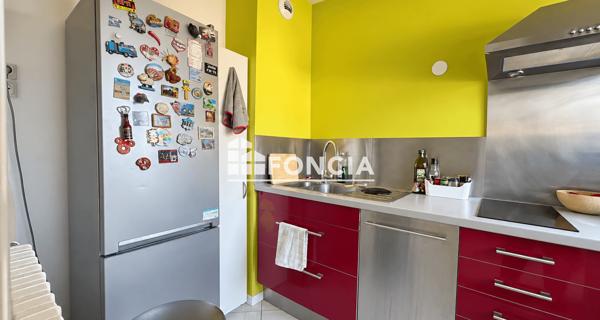 À vendre Studio 45 m² - Bordeaux 33800