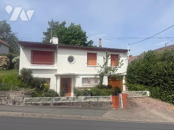 Maison de 149 m² sur terrain de 681 m².