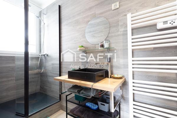 MAISON DE 385 M2 ET PARC ARBORE DE 4700 M2