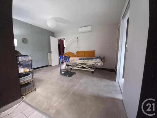 Maison à vendre  5 pièces - 181 m 2   GRAULHET  - 81