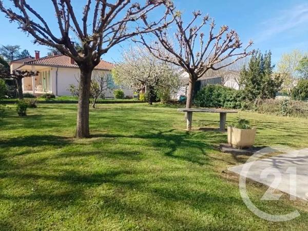 Maison à vendre  5 pièces - 181 m 2   GRAULHET  - 81