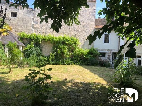 Maison - Vendu - 280 m² - SAINTES | The Door Man