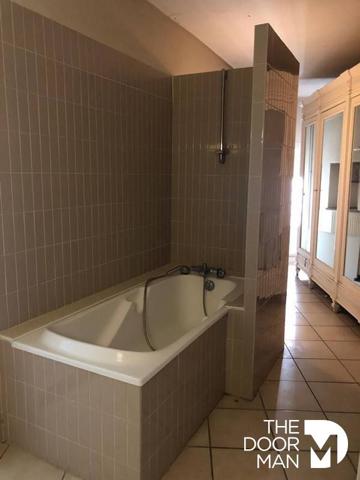 Maison - Vendu - 280 m² - SAINTES | The Door Man