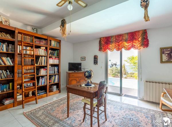 Maison - Vendu - 200 m² - HYERES | The Door Man