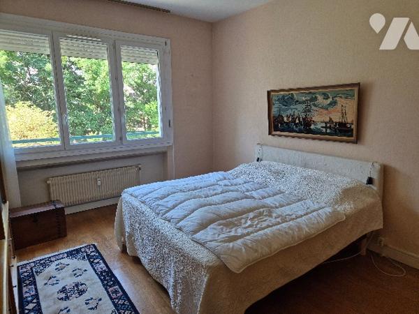 LYON (Vème), Quartier point du jour, appartement de 99 m² avec ascenseur, résidence sécurisée.