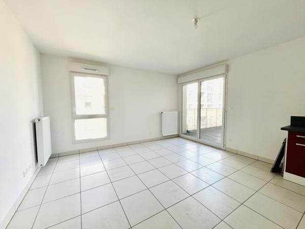 Appartement à vendre |  Villeurbanne |  2 pièces | 37 m²
