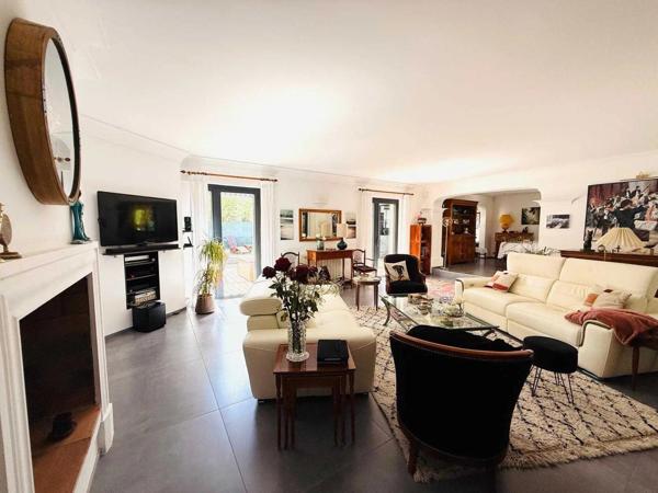 Immobilier Les Arcs (83460) – Villa 167m2 – 580 000 €