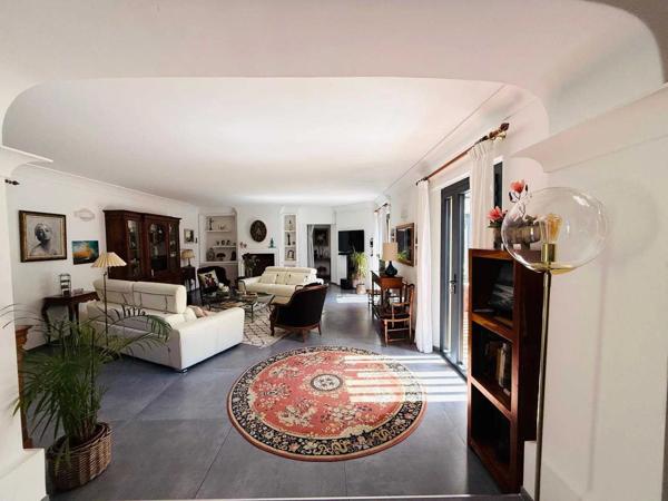 Immobilier Les Arcs (83460) – Villa 167m2 – 580 000 €