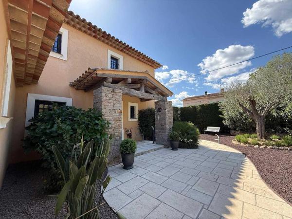 Immobilier Les Arcs (83460) – Villa 167m2 – 580 000 €