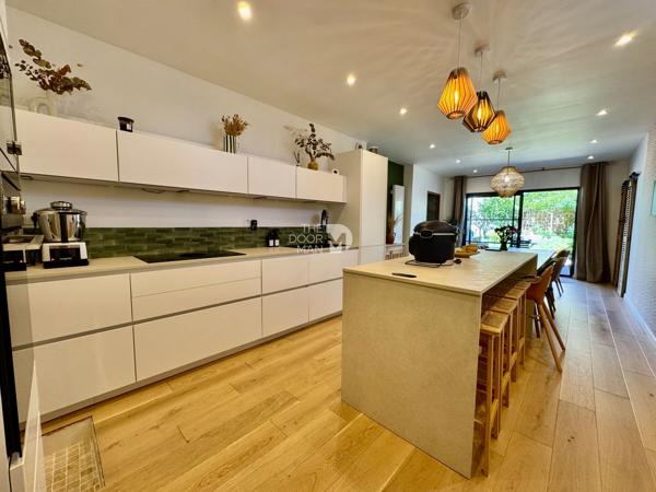Maison - À vendre - 160 m² - LAVAL | The Door Man