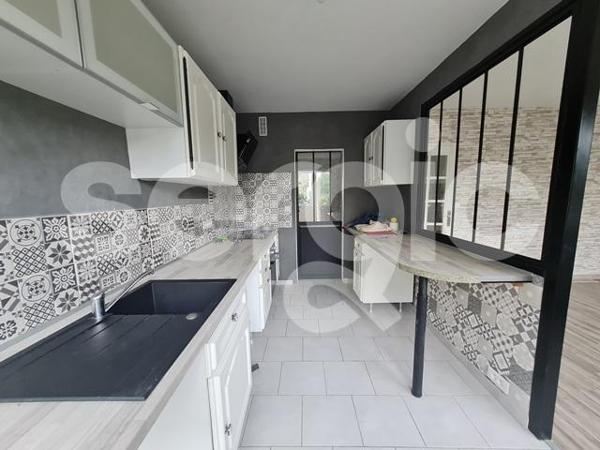 Location 4 Pieces 82 59500 Douai 17 0906 03 0039