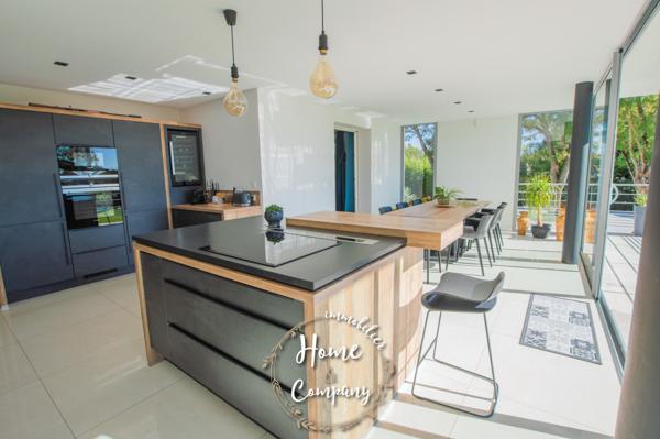 Maison 8 pièce(s) 7 chambre(s) 289.92 m²