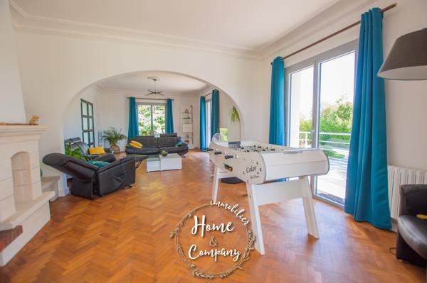 Maison 8 pièce(s) 7 chambre(s) 289.92 m²