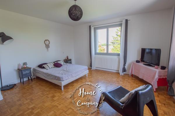 Maison 8 pièce(s) 7 chambre(s) 289.92 m²