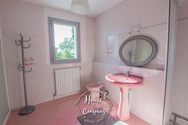 Maison 8 pièce(s) 7 chambre(s) 289.92 m²