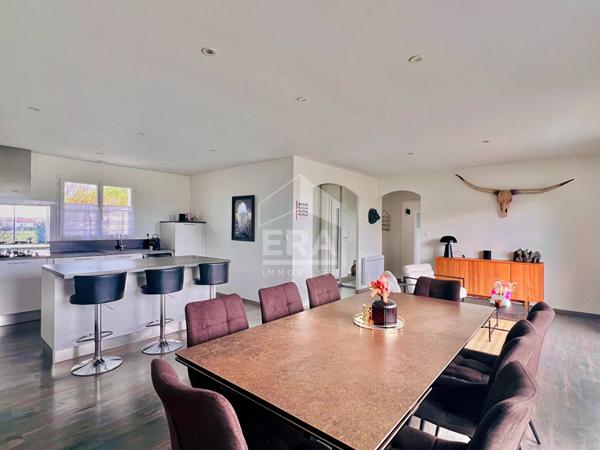 BELLE MAISON - PLAIN-PIED - 4 CHAMBRES - QUARTIER CALME