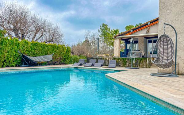 Maison à vendre    4 pièces •  Le Rouret