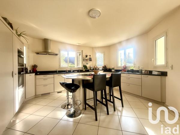 Maison à vendre 4 pièces 123 m² Coulommiers