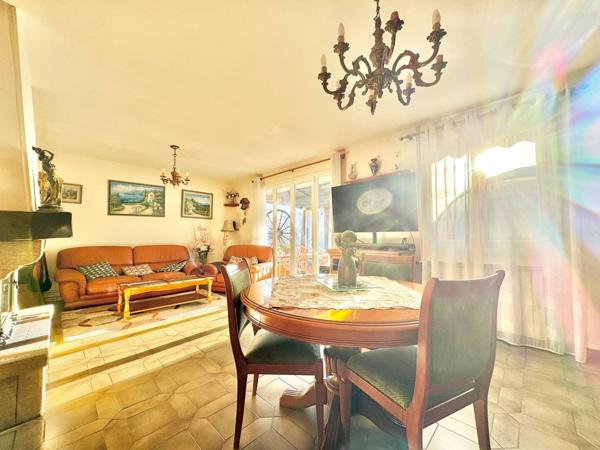 Maison Roissy En Brie 6 pièce(s) 101 m2