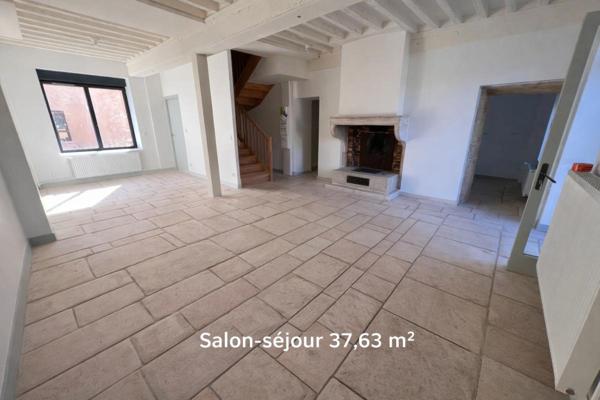 BEAUREGARD . Duplex 4 pièces 109m2 habitables + terrasse, cave et 2 places de stationnement