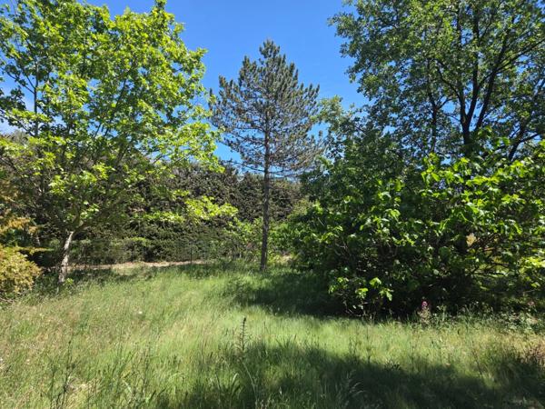 Cabriès - vente terrain à bâtir de 2300 m2, avec PC accordé et purgé de tout recours pour 2 villas individuelles