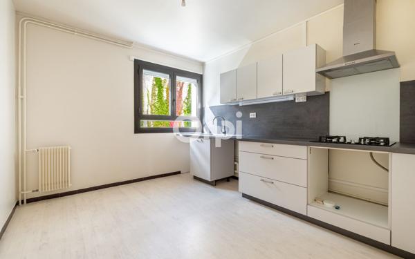 Appartement à vendre    2 pièces • 57 m2 Limoges