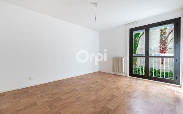 Appartement à vendre    2 pièces • 57 m2 Limoges