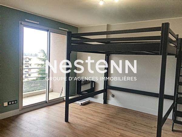 Grand Studio de 32m² avec ascenseur et terrasse - 69500 BRON