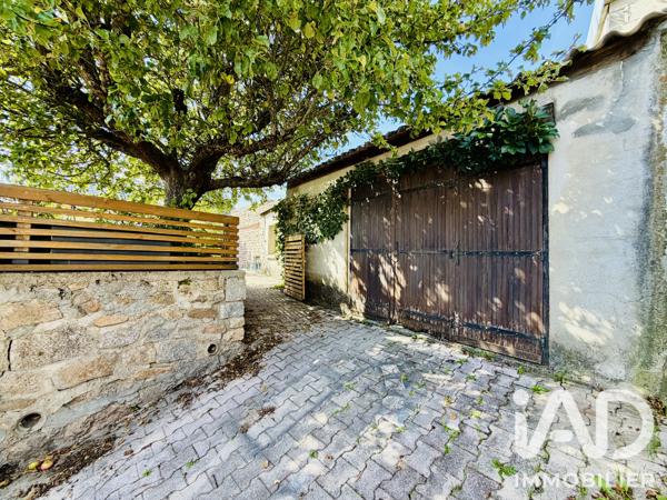 Maison à vendre 4 pièces 102 m² Saint-Chély-d'Apcher