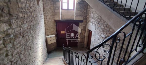 Appartement Dole 3 pièce(s) 54.81 m2 en triplex en centre-ville