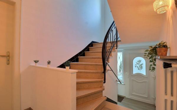 Maison à vendre    6 pièces •  Alsting